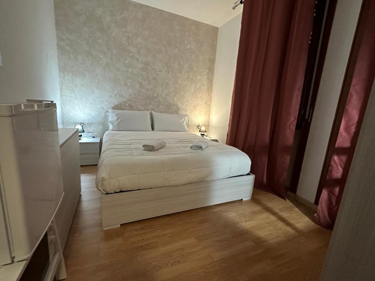 Leone D'oro 2 - Milano Street